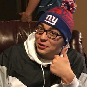 Meet your Posher, Caleb